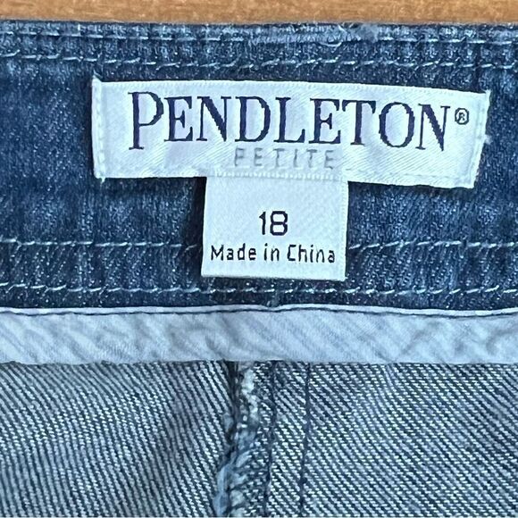 Pendleton, capris, women’s size 18, wide leg, denim, high rise - Picture 7 of 7
